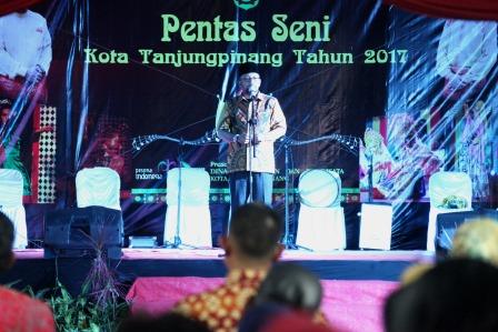 Pagelaran Pentas Seni di Laman Boenda